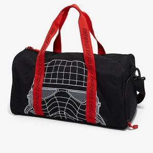Enlarge

Loungefly Star Wars Stormtrooper Duffle B